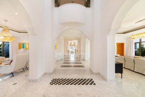 Villa de 5 chambres à Signature Villas, UAE No. 128635 12