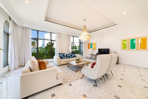 Villa de 5 chambres à Signature Villas, UAE No. 128635 13