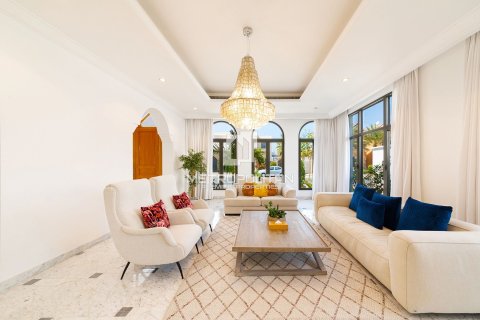 Villa de 5 chambres à Signature Villas, UAE No. 128635 14