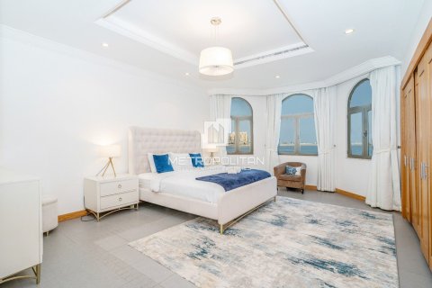 Вилла с 4 спальнями в Garden Homes, ОАЭ №128641 19