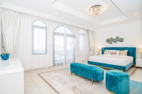 Вилла с 4 спальнями в Garden Homes, ОАЭ №128641 17