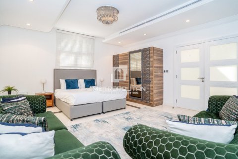 Вилла с 4 спальнями в Garden Homes, ОАЭ №128641 25