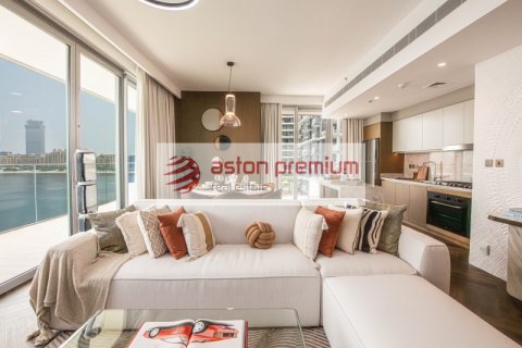 Appartement de 3 chambres à EMAAR Beachfront, UAE No. 202999