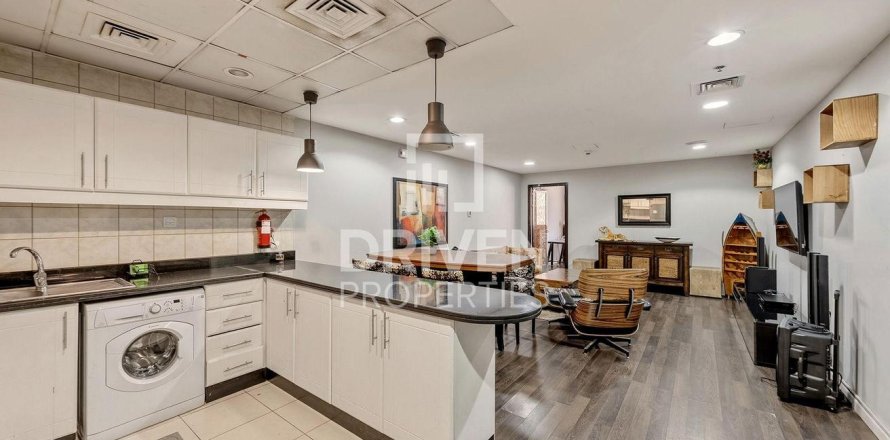 1 bedroom Apartment in District 10, UAE No. 193160