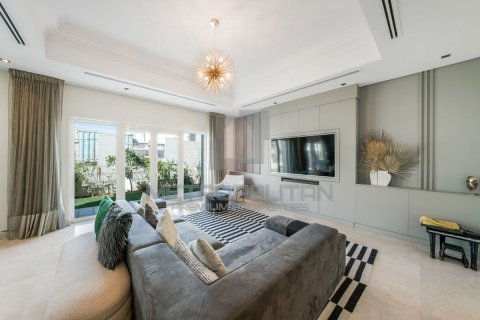 Villa de 4 chambres à North Village, UAE No. 128953 3