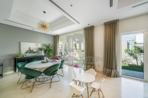 Villa de 4 chambres à North Village, UAE No. 128953 28