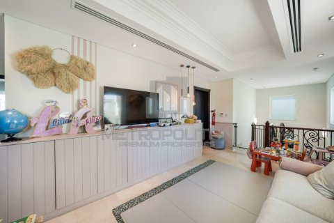Villa de 4 chambres à North Village, UAE No. 128953 12