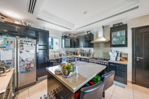 Villa de 4 chambres à North Village, UAE No. 128953 5
