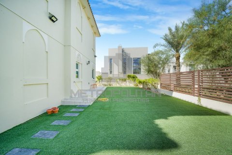 Villa de 4 chambres à North Village, UAE No. 128953 25