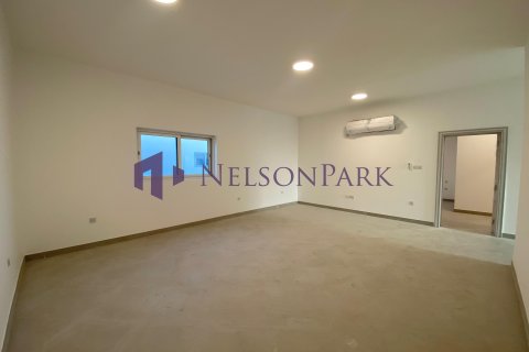 Villa de 5 chambres à Doha, Qatar No. 58370 13