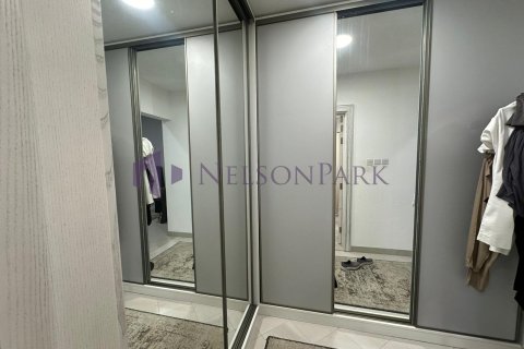 Villa de 5 chambres à Doha, Qatar No. 58370 16