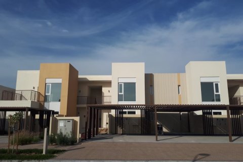 Apartment de 2 dormitorios en Dubai South (Dubai World Central), UAE No. 183521