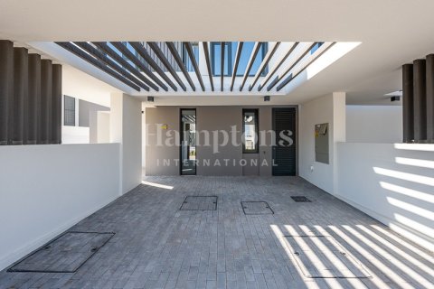 4 bedrooms Townhouse in Dubai South (Dubai World Central), UAE No. 198348 4