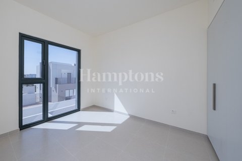 4 bedrooms Townhouse in Dubai South (Dubai World Central), UAE No. 198348 3