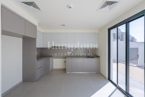 4 bedrooms Townhouse in Dubai South (Dubai World Central), UAE No. 198348 18