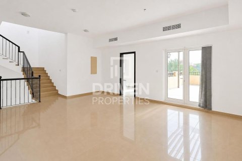 Villa de 5 chambres à The Villa, UAE No. 206563