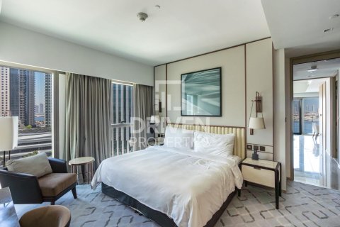 2 bedrooms Apartment in Address Harbour Point, UAE No. 193619 10