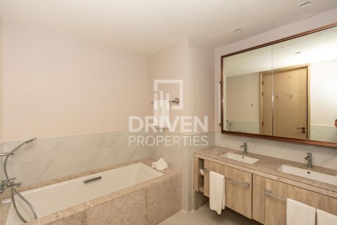 2 bedrooms Apartment in Address Harbour Point, UAE No. 193619 14