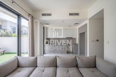 3 غرف نوم فيلا في EMAAR South, الإمارات العربية المتحدة رقم 192460 3