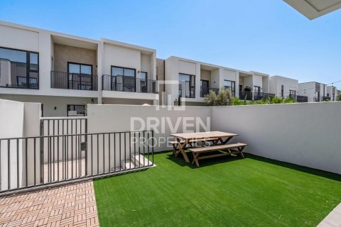 3 غرف نوم فيلا في EMAAR South, الإمارات العربية المتحدة رقم 192460 23