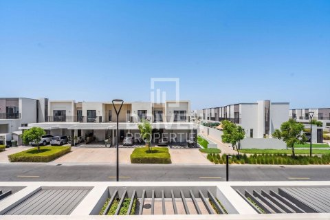 3 غرف نوم فيلا في EMAAR South, الإمارات العربية المتحدة رقم 192460 17