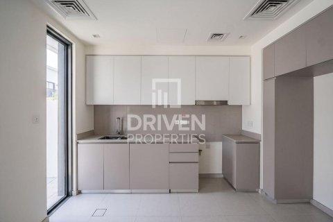 3 غرف نوم فيلا في EMAAR South, الإمارات العربية المتحدة رقم 192460 5