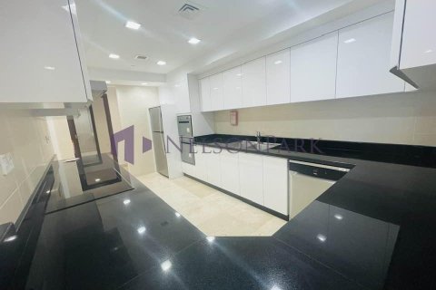 Квартира с 3 спальнями в Доха, Катар №60984 9