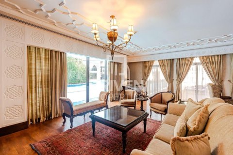Villa de 4 chambres à The Crescent, UAE No. 192574