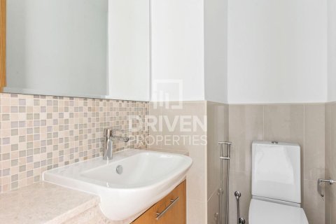 1 bedroom Apartment in Bellevue Towers, UAE No. 191816 14