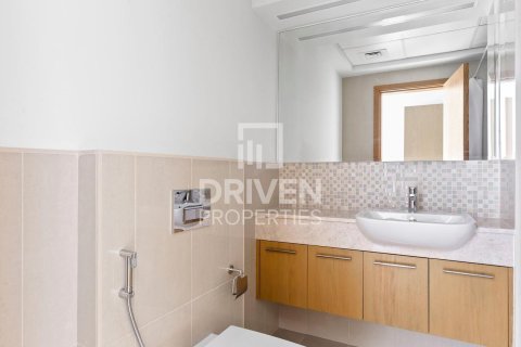 1 bedroom Apartment in Bellevue Towers, UAE No. 191816 12