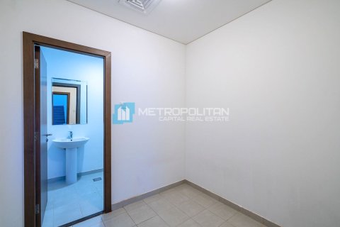 Townhouse de 3 chambres à Abu Dhabi, UAE No. 131109 9