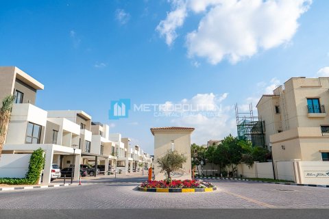 Townhouse de 3 chambres à Abu Dhabi, UAE No. 131109 15