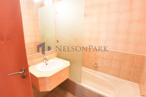 Apartment de 1 dormitorio en Doha, Qatar No. 57726 12