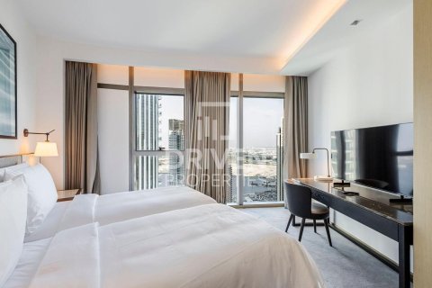 2 bedrooms Apartment in Address Harbour Point, UAE No. 193744