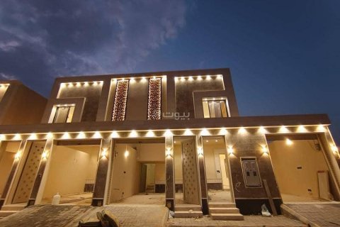 4 bedrooms Apartment in Riyadh, Saudi Arabia No. 60142