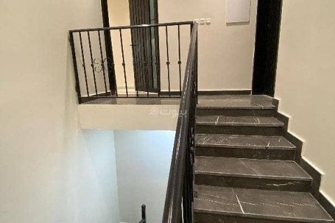 4 bedrooms Apartment in Riyadh, Saudi Arabia No. 60295 3