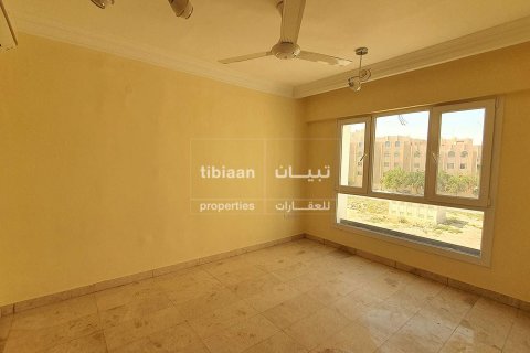 Apartment de 2 dormitorios en Bawshar, Oman No. 53897 6