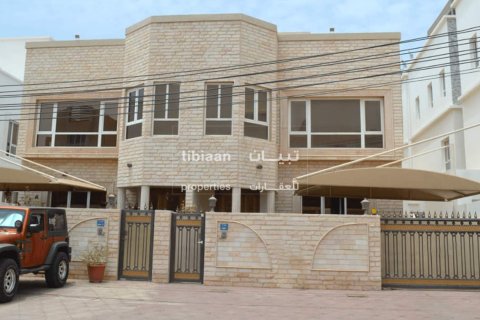 5 bedrooms Villa in As Sib, Oman No. 53892