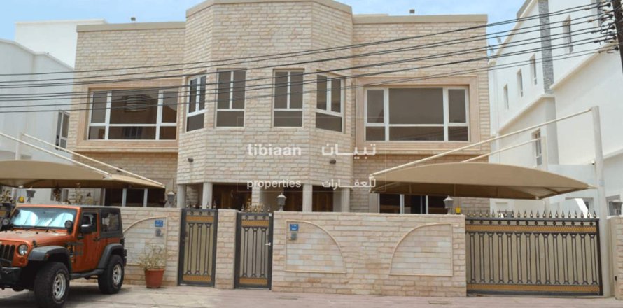 5 bedrooms Villa in As Sib, Oman No. 53892