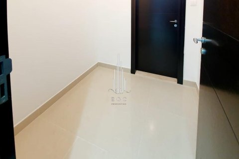 4 bedrooms Apartment in Shams Abu Dhabi, UAE No. 41656 10