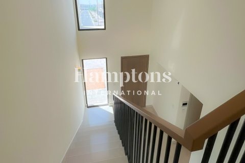 4 bedrooms Townhouse in The Valley, UAE No. 165124 8