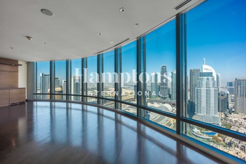 2 bedrooms Apartment in Burj Khalifa, UAE No. 165125 15