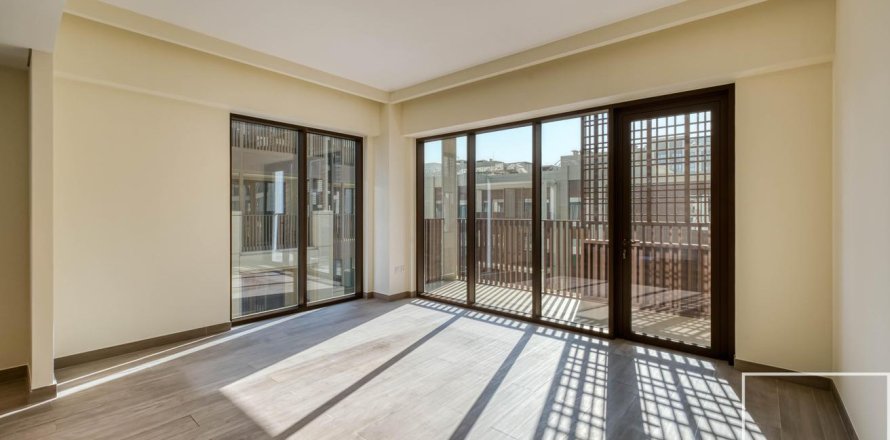 Apartment de 2 dormitorios en Creek Beach, UAE No. 194401