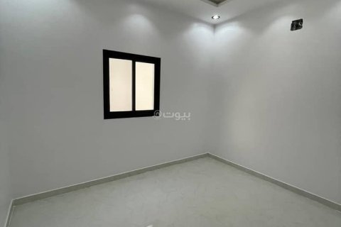 4 bedrooms Villa in Riyadh, Saudi Arabia No. 61124 8