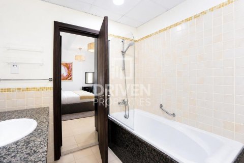 Apartment de 2 dormitorios en Shams, UAE No. 193570 11