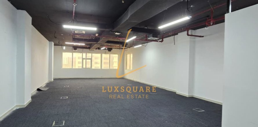 Офис 123м² в Дубай Инвестмент Парк, ОАЭ №198878