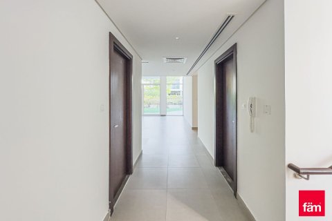 3 bedrooms Townhouse in Dubai, UAE No. 161741