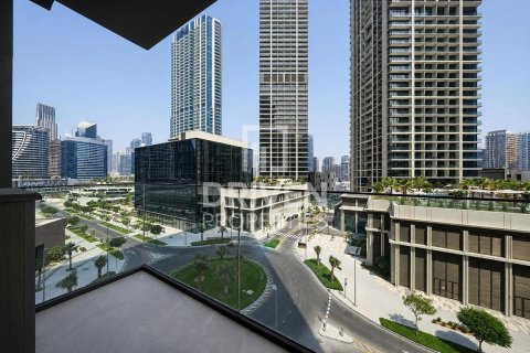 Apartment de 2 dormitorios en Business Bay, UAE No. 193828 9