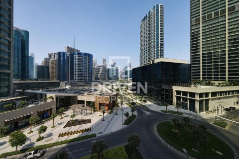 Apartment de 2 dormitorios en Business Bay, UAE No. 193828 13
