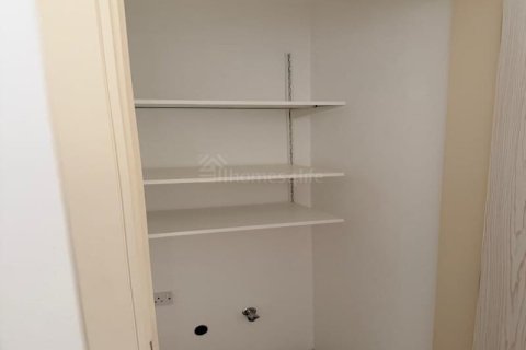 Appartement de 2 chambres à District 11, UAE No. 166787 8